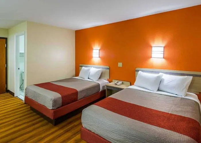 Hotel 6-urbana, Il Champaign