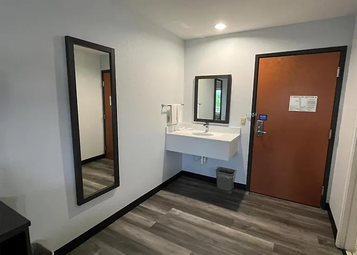 6-urbana, Il