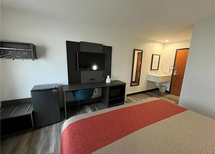 6-urbana, Il 4* Champaign