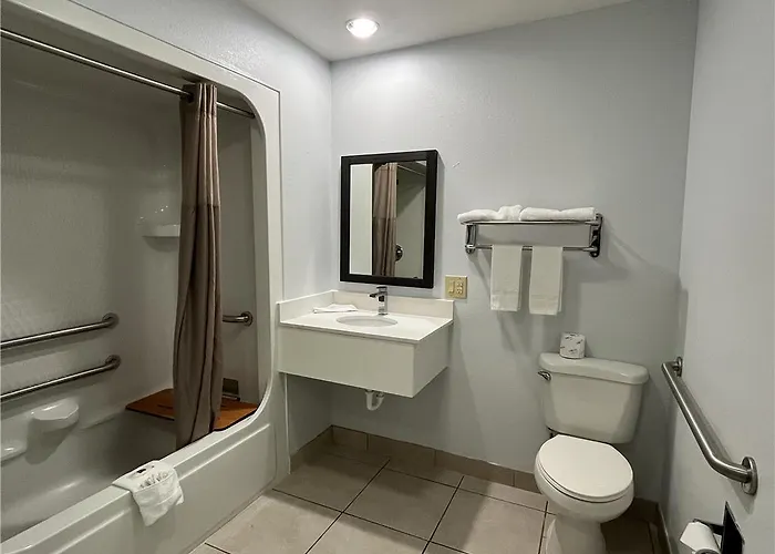 6-urbana, Il Hotel 4*