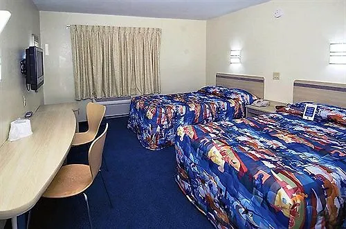 Hotel 6-urbana, Il Champaign
